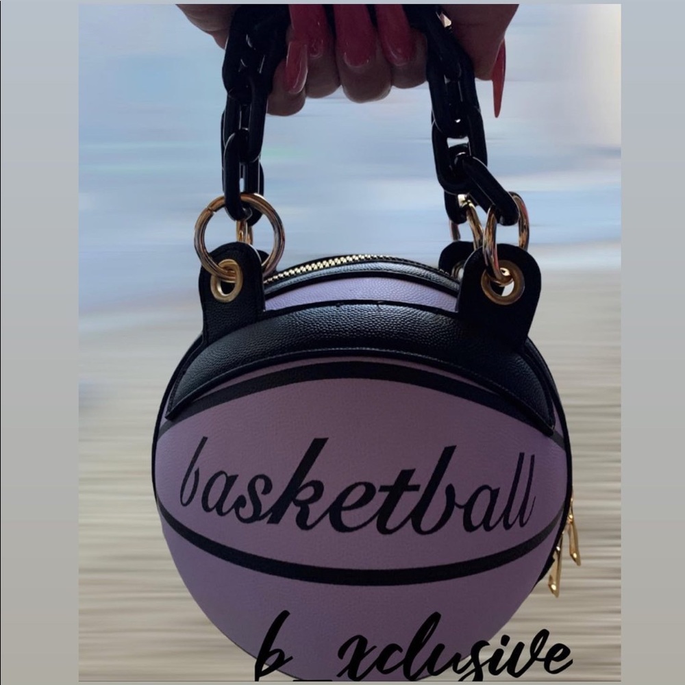 Let’s play ball 🏀
